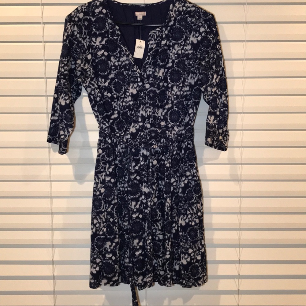 Gap Floral Button Down Dress size 4.